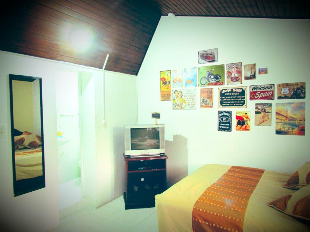 Como En Casa! Restaurante Y Hostal Bogotá Extérieur photo